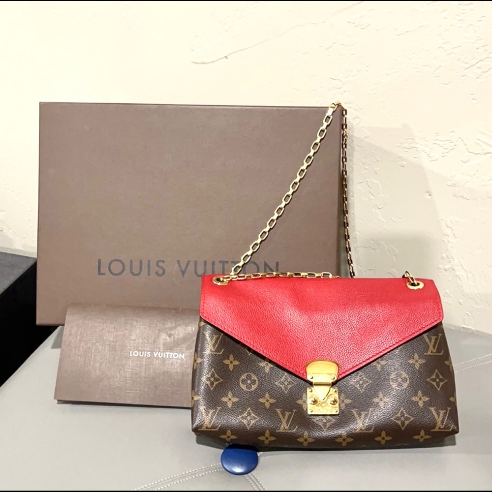 Louis Vuitton Red and Brown Monogram Chain Crossbody Bag - Picture 2 of 12